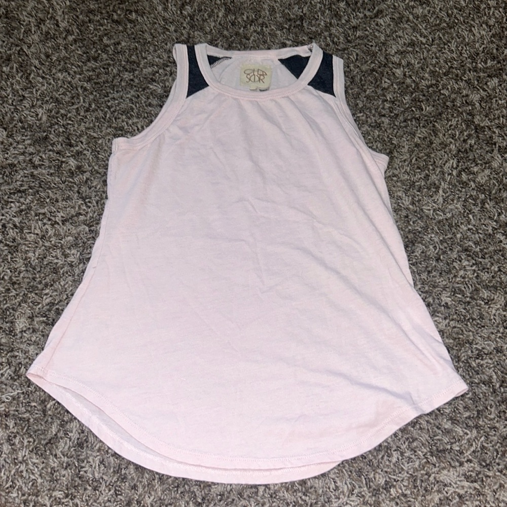 Pink tank top, size is medium, brand is CHA SOR